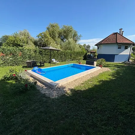 Casa de Férias Gemenc *