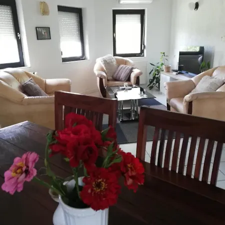 Gemenc Vendeghaz Prázdninový dům *